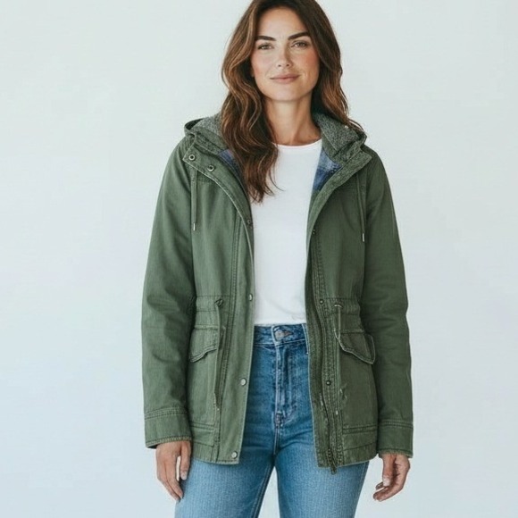 Patagonia Jackets & Blazers - Patagonia Canvas Jacket Women M Olive Green Hooded Utility Gorpcore Outdoor